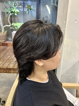 ファルベ(Farbe) フェザー/サーフカール/センターパート/波巻きツイスパ