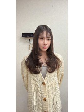 リングバイモアムー(Ring by Moremuu) 大人気レイヤーカット　ザクザクレイヤーワンカール