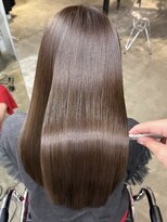 イエロ(yelo)&nbsp;艶感とまとまりを叶える髪質改善