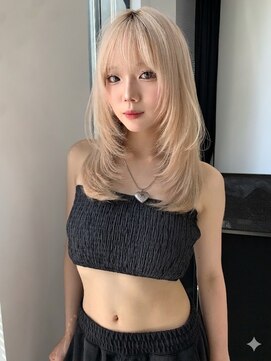 ランテルディ 渋谷(LANTERDIT) ミルクティーベージュ レイヤー ハッシュカット ダブルカラー