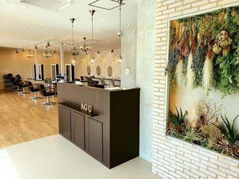 アグ ヘアー ブレス 小比内店(Agu hair bless)の写真/お子様連れのご来店もOK◎忙しいママ・パパも、ご家族で通いやすいサロン♪