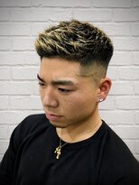 グレイスフルバーバー 赤坂見附店 ハイトーンメッシュフェードショート