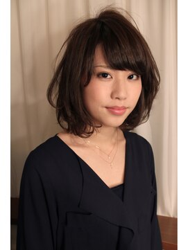 ヘアメイク マルナ 大通店(HAIR MAKE MALUNA) 大人めボブ