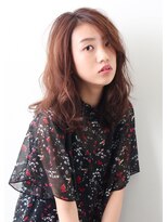 エメリヘアー(Emeli Hair)&nbsp;メープルベージュとゆるふわカール Emeli