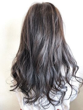 キュキュラ(CuCuLa) ブリーチなしアッシュグレージュ☆