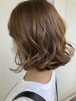 フラバー(flover)&nbsp;☆flover☆【ブリーチなしベージュ×チラッとインナーカラー】