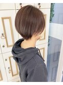 浮きやすい襟足の方のナチュラルショート♪