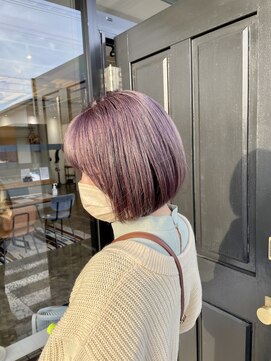 リトバイプティパ(Lit by petit-pas) 似合わせミニボブカット×カシスピンクカラー