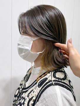 アイティーバイアルバム 藤沢店(IT by ALBUM) インナーカラーベージュ_外ハネボブセクションカラー_ba363752