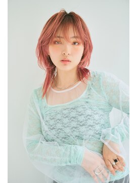 リトルネネ 池袋西口(little nene) コーラルピンク×ウルフレイヤー