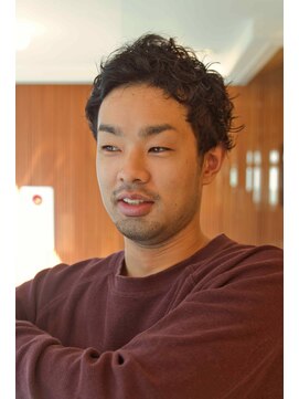 ビュートリアム 鎌倉小町(BEAUTRIUM) [BEAUTRIUM鎌倉小町]メンズ欧米パーマ[渡沼一喜]