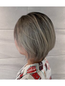 リー 京橋(Lee) 【Lee京橋】ボブ×グラデーション