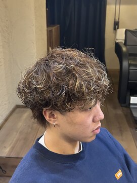 ミオ ベガ(Mio'' VEGA) ハイライトパーマ