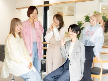 hair salon e.m.　自由通り店　【イーエム】