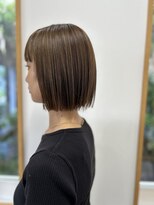 ロビンソン(Robinson)&nbsp;切りっぱなしボブ/オリーブグレージュ