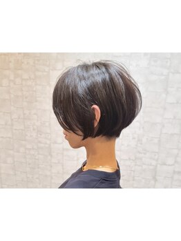 誤魔化せないショート・ボブヘアだからこそ顔周りまでこだわり美しいフォルムに◎横顔もキレイ[守谷/取手]