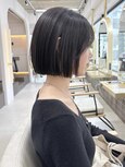 ナチュラルボブ前下がりミニボブ前髪あり