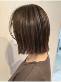 ナチュラルな切りっぱなしボブ