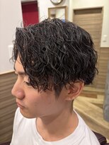 銀座マツナガ 神田店&nbsp;20代30代ビジネス波巻きパーマツーブロック刈り上げ黒髪