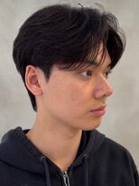 ニコトウキョウ 新宿(nico TOKYO)&nbsp;メンズセンターパートウルフセンターパートニュアンスパーマ襟足