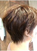 『くせ毛ショート』
