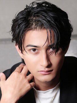 リップス 表参道店(LIPPS) 黒髪かきあげヘア【前下がりツーブロック】