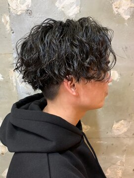 アカ(ACA) ツイストスパイラルパーマメンズカットメンズショート札幌大通