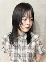 イデア(idea) 【ハッシュカット×顔まわりレイヤー】ヘアスナップ・山下