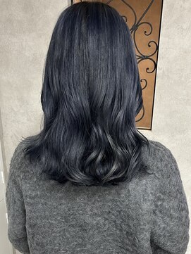 ルノン(LUNON) ネイビーカラー/ケアブリーチ/韓国/艶髪/ミディアム