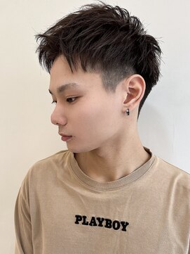 アンプ(amp) アップバング　ショート