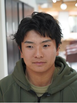 クオル 立川(QOL) 無造作パーマ スパイキーショート ツイスパ 大人スタイル 大人髪