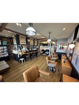 【富士市吉原＊】インテリア・植物など細部までこだわった店内☆オシャレな空間でワンランク上のstyleに♪