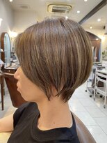 ヴィアンカ(Vianca)&nbsp;大人丸みショートボブ