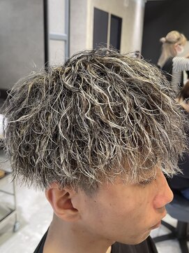 ハッシュタグネイビー 仙台駅前店(#NAVY) ツイストスパイラル/ハイライト/ローライト