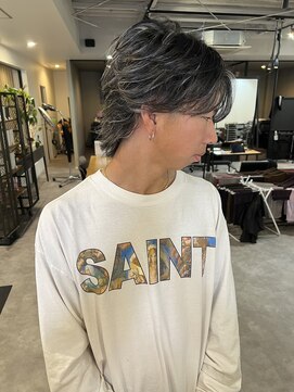 ナンバー(number+) ホワイトハイライト×立体ショー