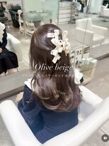 ブランコトレス 鏡島(BLANCO tres)&nbsp;レイヤーカット/赤み消しカラー/ブリーチなし