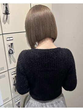 ニナ 梅田(nina) タッセルボブ×ブリーチ