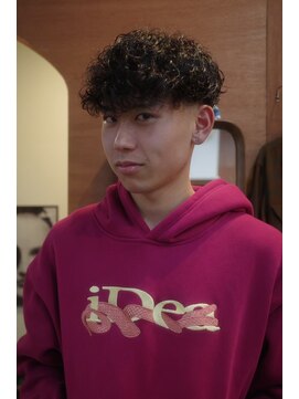 エディ(Edy) メンズスペインカール刈り上げカーリーパーマ外国人風眉毛カット