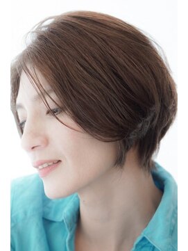 ヘアーデザイン ソワン(Hair-Design Soin.) 大人女性グレイカラー