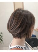 ショートボブ