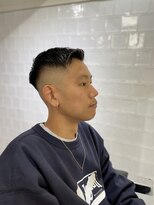メリケンバーバーショップ フクオカ(MERICAN BARBERSHOP FUK)&nbsp;ツーブロックツイストパーマビジネスかき上げフェードS98