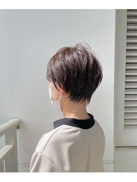 サエラクワトロ カジュアルショート