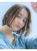 ショートボブ　顎ライン　小顔バング　ハッシュカット 