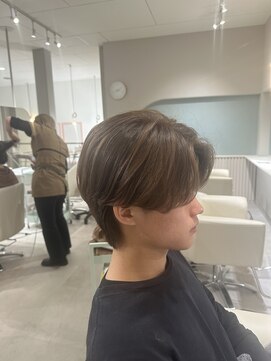 ワークスヘアー(WORKS HAIR) ナチュラルセンターパート