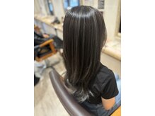 サロン ド マゼンタ(Salon de Magenta)