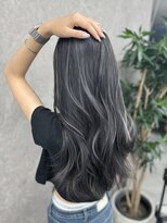 アルドーレフィエロ シンサイバシ(Ardore fiero shinsaibashi) コントラスト極ハイライト☆アッシュブラック