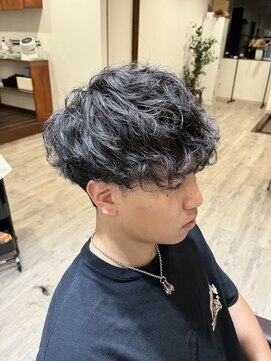 ティーアウト(T-OUT) スパイラルパーマ