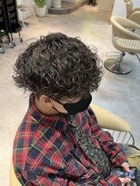 リバード(reverd)&nbsp;☆波巻きスパイラルパーマ☆