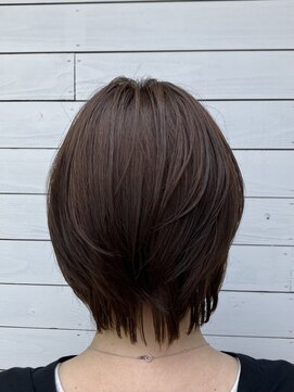 リポゾ(Riposo.) 前下がりショート