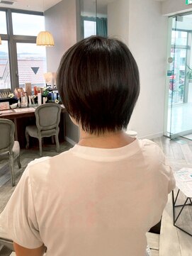 ユーシャンボール(U-CHAMBORD) ナチュラルショートレイヤー【寝屋川市駅／星田駅】